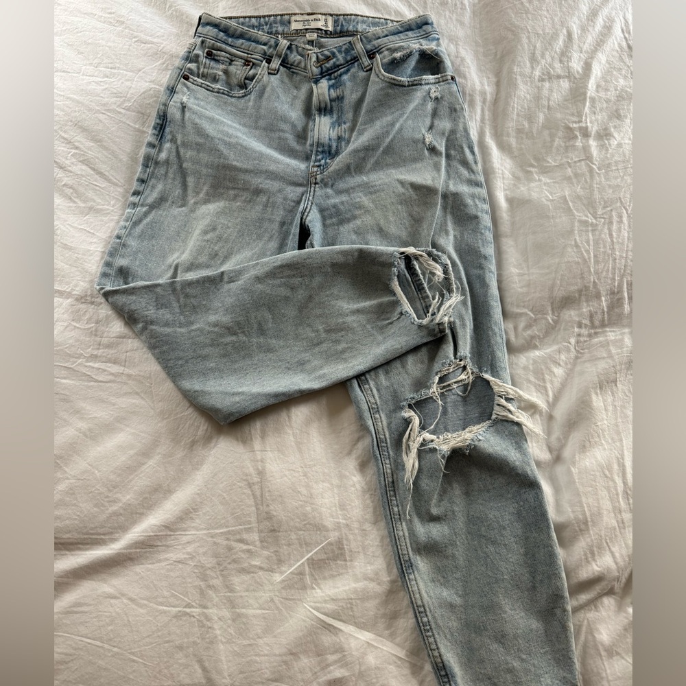 Abercrombie Mom ripped jeans
